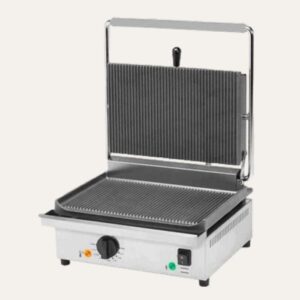 Grill à Panini Pro utilisé par Restonomade, traiteur événementiel à Nantes (44) et Vitré (35).