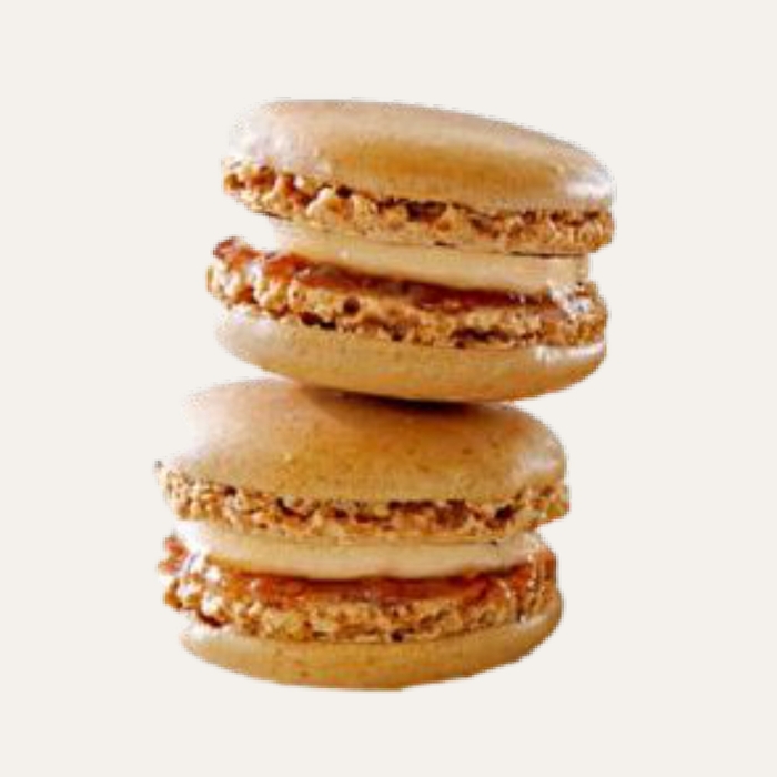 Trompe lœil - Traiteur Événementiel Nantes & Vitré | Restonomade Macaron salé original Nantes Trompe-l'œil, garni de mozzarella et figue