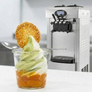 traiteur-nantes-dessert-glace-italienne-oasis-levant-restonomade - Traiteur Événementiel Nantes & Vitré | Restonomade Le savoir-faire de Restonomade s'illustre ici avec L'Oasis du Levant, une création glacée locale à Sainte-Luce-sur-Loire